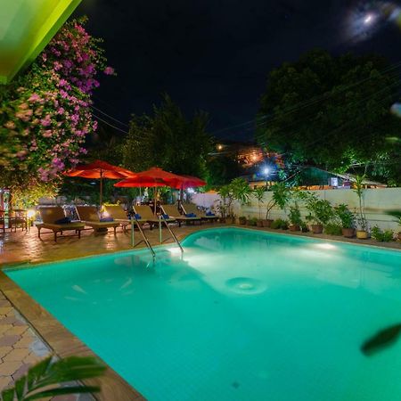 Five Rose Siem Reap Hostel Exterior photo