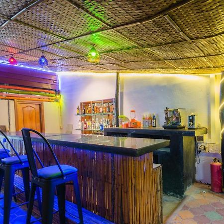 Five Rose Siem Reap Hostel Exterior photo
